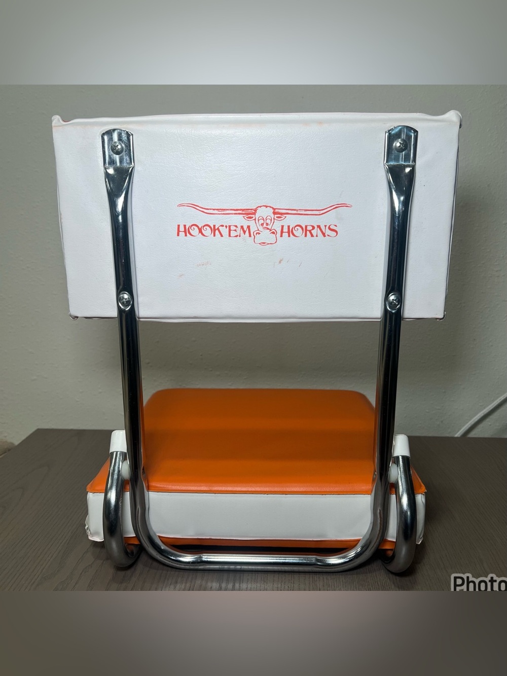 VINTAGE UNIVERSITY OF TEXAS LONGHORNS STADIUM BLEACHER FOLDING PORTABLE SEAT